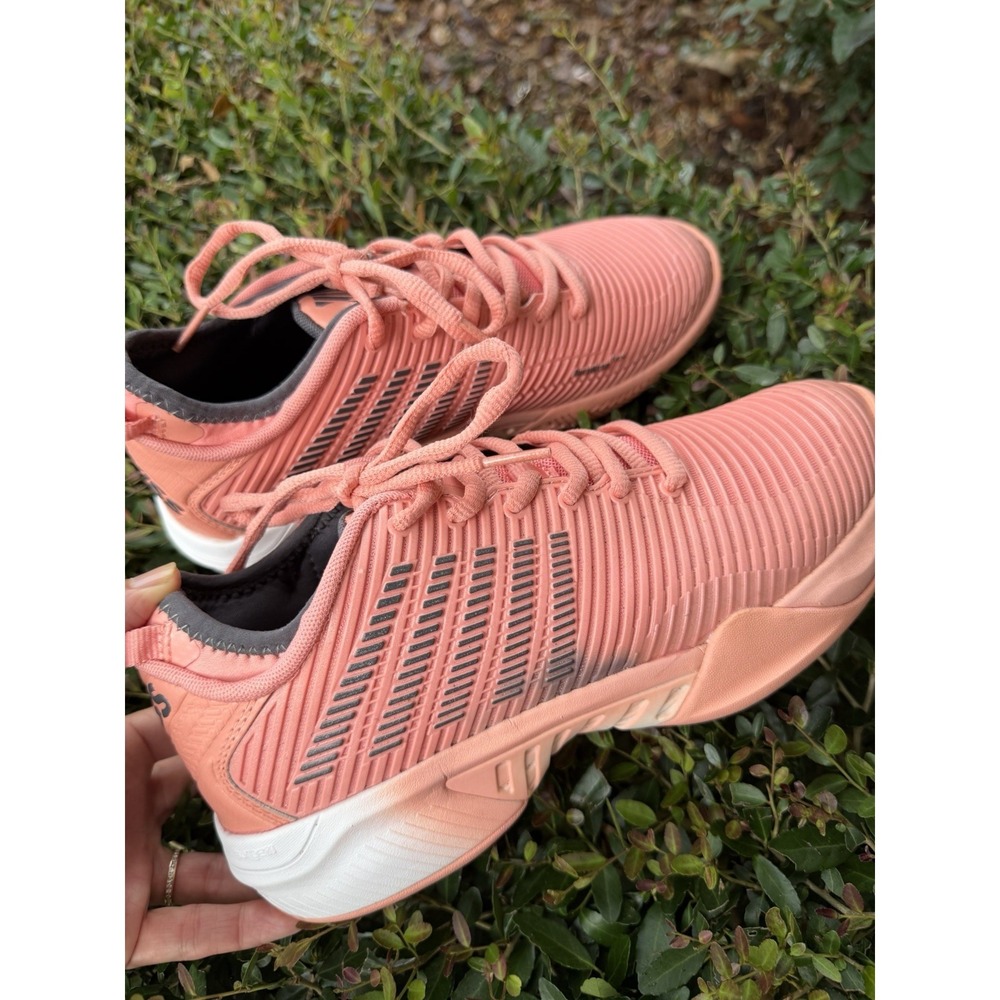 K-SWISS Hypercourt Supreme Tennis Shoe - Peach/White - Women's Size 8.5 - NEW